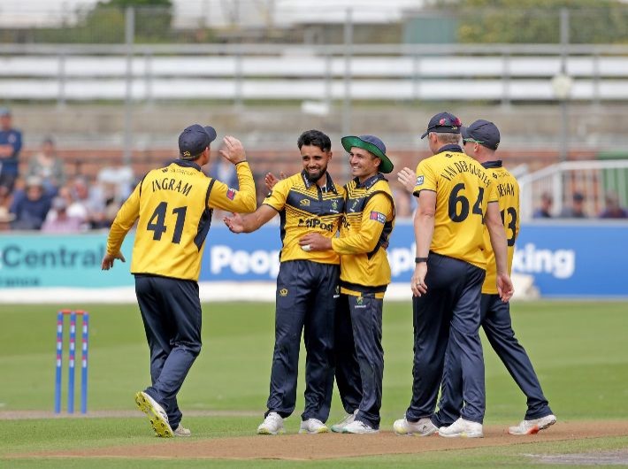 Glamorgan return to Cardiff as they welcome Gloucestershire