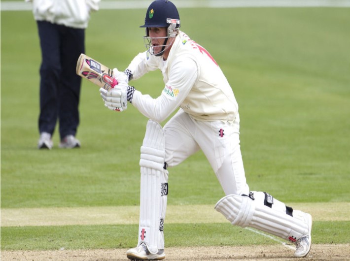 Wallace returns for Worcestershire clash