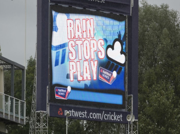 Surrey are 209/7 when rain ends play at The Kia Oval