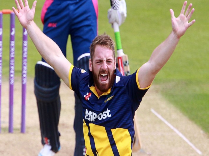 Lloyd Included in Glamorgan Squad for Middlesex Tonight