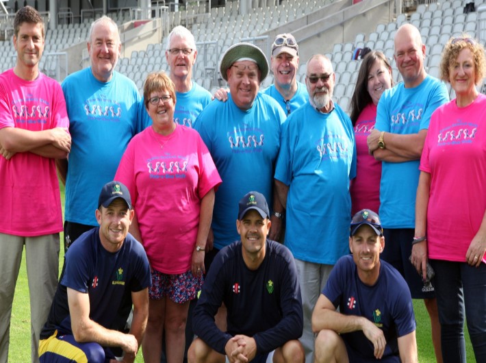 Glamorgan supporters back Cancer Research Wales Walk