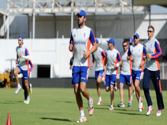 Plunkett replaces Wood in ODI & T20 squads to face Pakistan