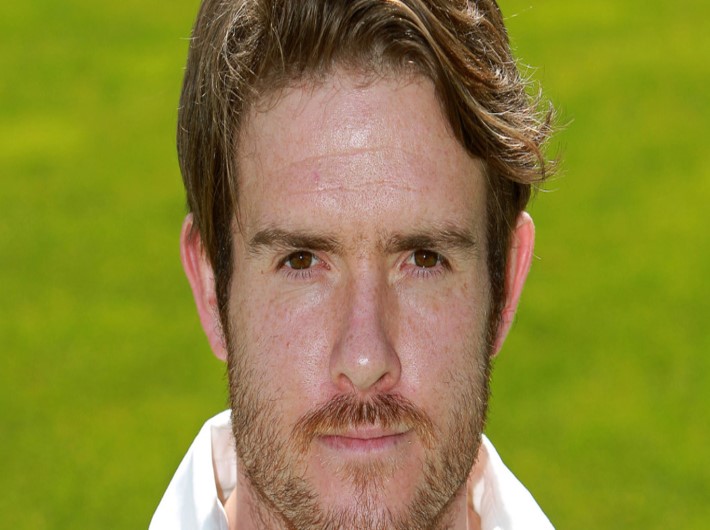 Bragg makes 104 as Kent dismiss Glamorgan for 281