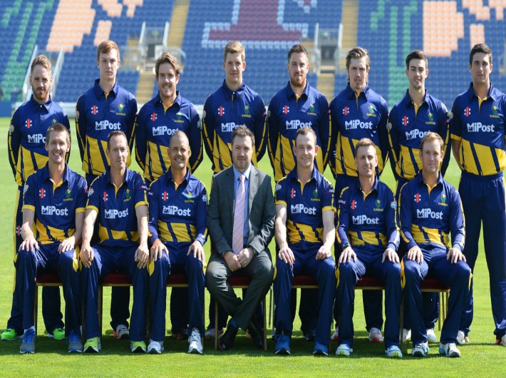 Glamorgan lose by eight wickets at Cardiff