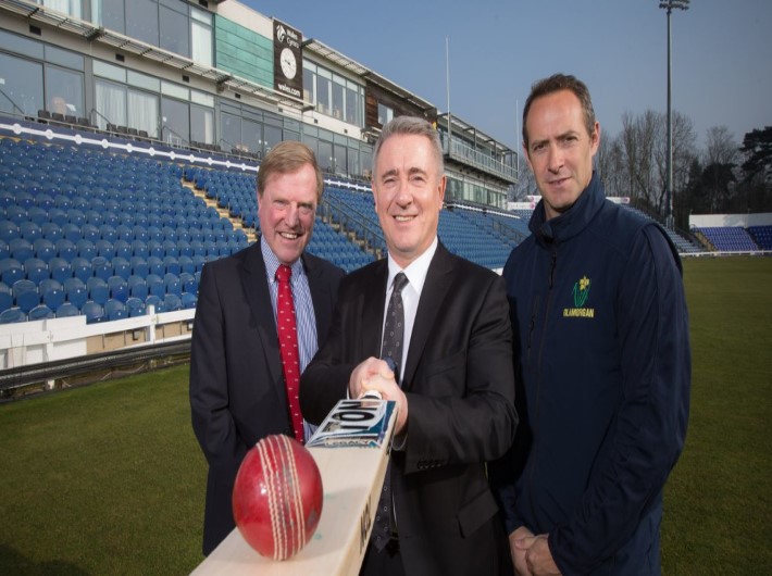 Glamorgan CCC signs partnership deal with leading Welsh resort