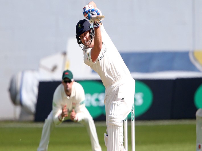 Glamorgan make 348 at Cardiff