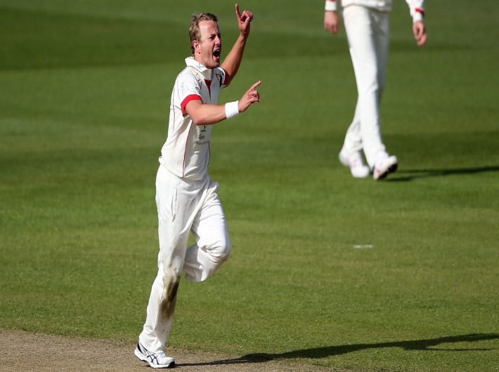 County Championship Round-Up: May 8