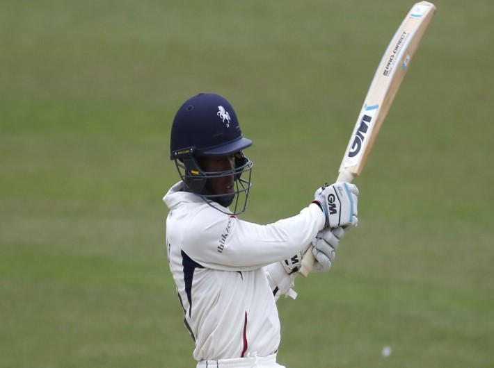 Kent win by ten wickets at Canterbury