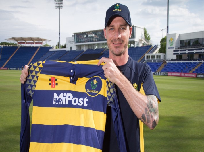 WATCH: Dale Steyn Arrives In Cardiff