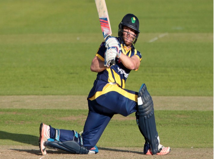 Bragg return boosts Glamorgan’s RLODC challenge