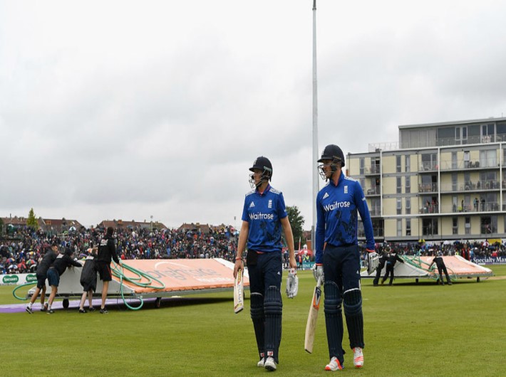 England denied by rain in Bristol