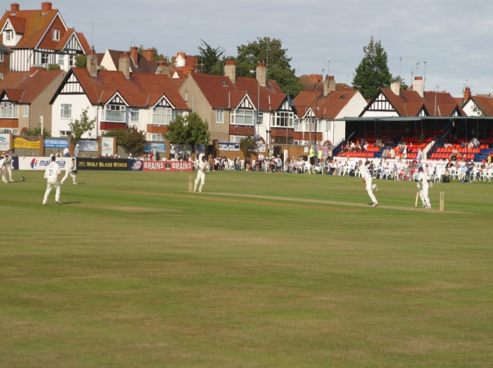 Derbyshire are 78/1 following-on against Glamorgan