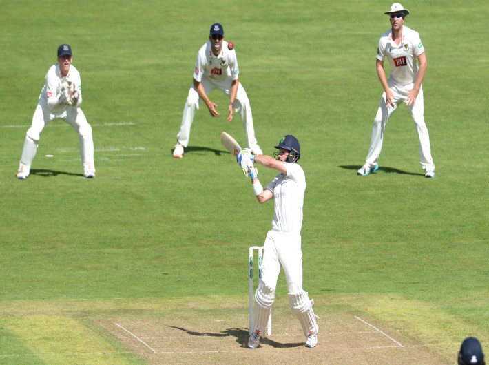 WATCH: Glamorgan v Sussex Day One Highlights