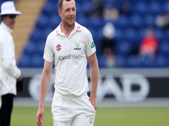 Glamorgan chase three in a row as Wagg returns