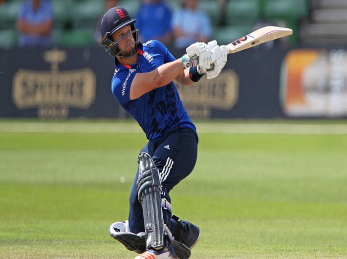 Three uncapped players in England Test squad