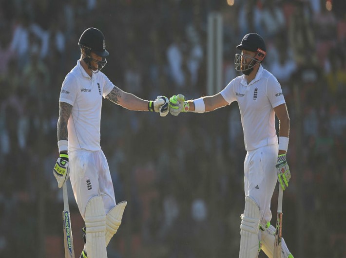 England in trouble at the Vizag