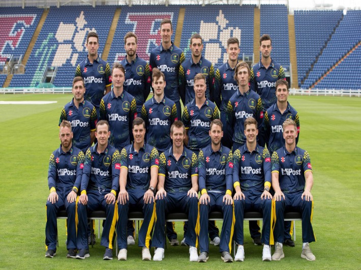 GLAMORGAN CRICKET OFFICIAL 2018 TEAM PICTURES