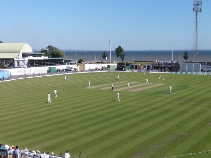 Hampshire win at Swansea