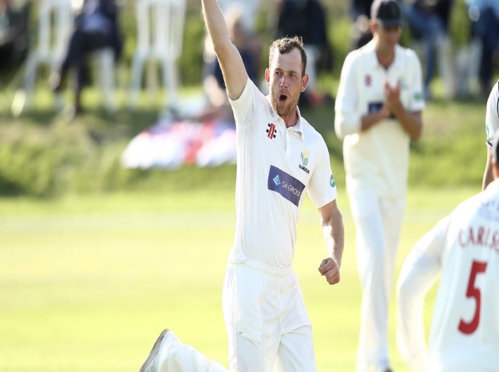 Glamorgan lead Leicestershire by 333 runs