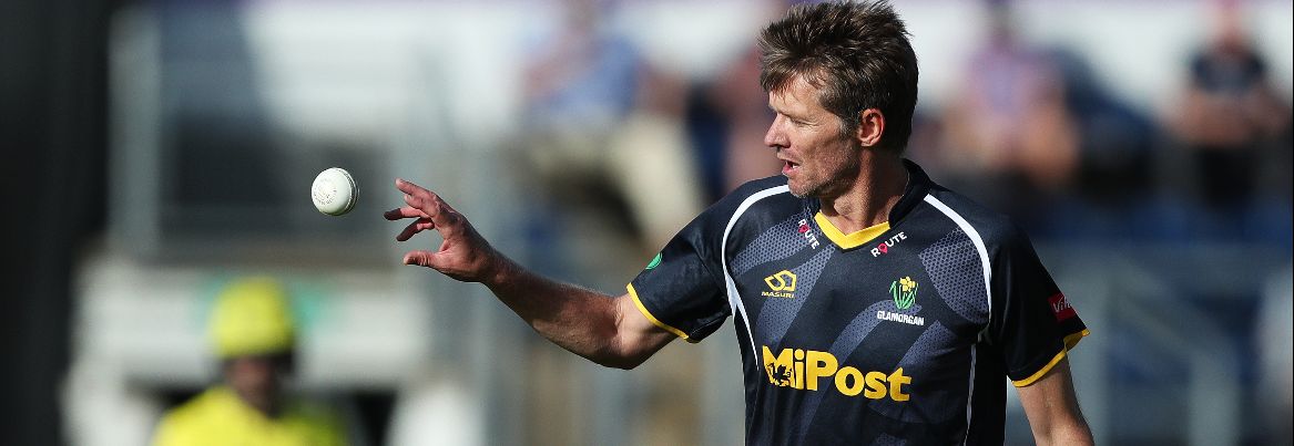 Glamorgan end Blast group stages with back-to-back away trips